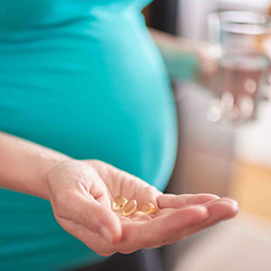 孕期營養怎麼吃？懷孕三階段營養品吃法、懷孕保健食品挑選懶人包
