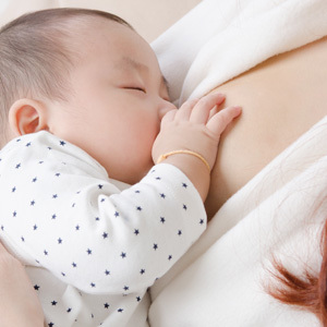 哺乳媽媽必備的增乳神器：九道有效提升母乳量的發奶食譜！
